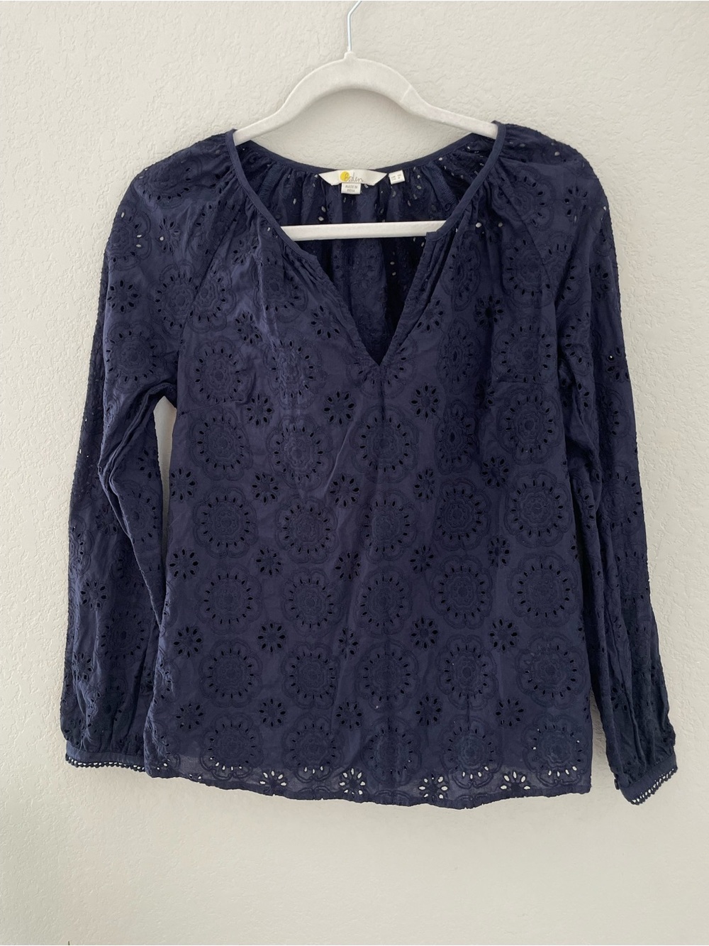 Boden Navy Eyelet Blouse Top Cotton Long Sleeves Size 6